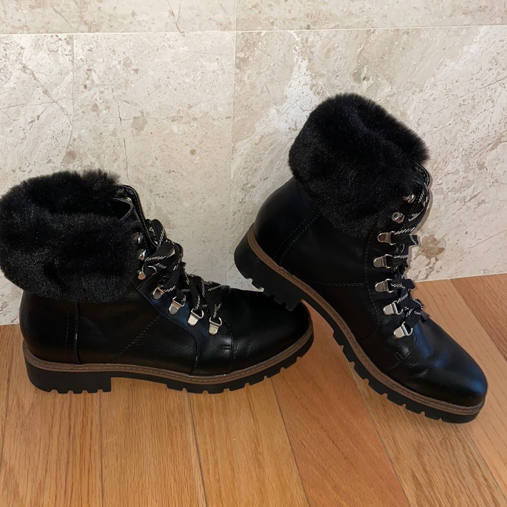 Esprit boots